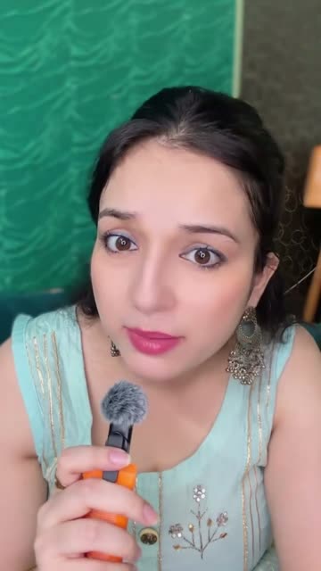 Hindi Reader review